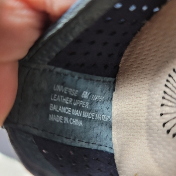 OTBT Universe Slip-On Shoes for Ladies 6 Perforated Leather Upper Navy - Picture 9 of 9